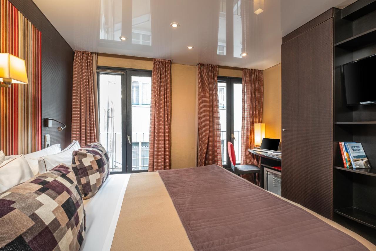 Hotel Du Vieux Saule Paris Exteriör bild